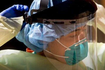 Ученые назвали что убивает коронавирус. Фото: скриншот Youtube