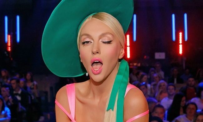 Оля Полякова