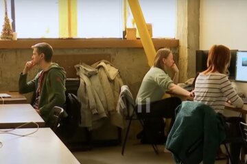 Робота для ВПО: які вакансії та зарплати пропонують у різних областях