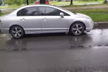 Автомобіль. Фото: youtube.com