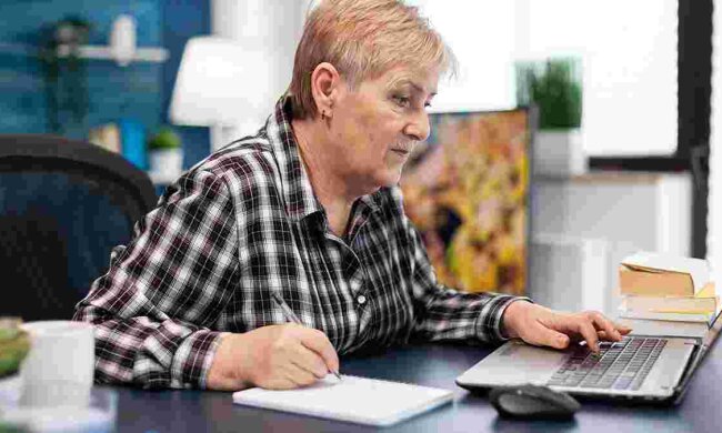 Працюючі пенсіонери, індексація пенсій, розмір пенсій. Фото: Telegram