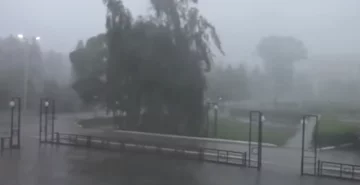 Ураган в Днепре. Фото: скриншот YouTube