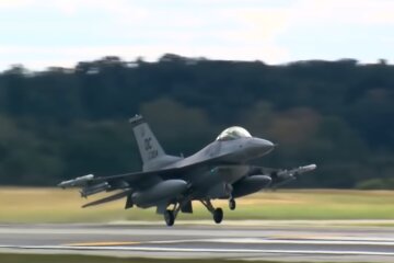 Винищувач F-16. Фото: скріншот YouTube-відео