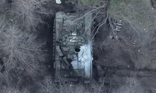 Розбита техніка окупанта. Фото: Генштаб ЗСУ