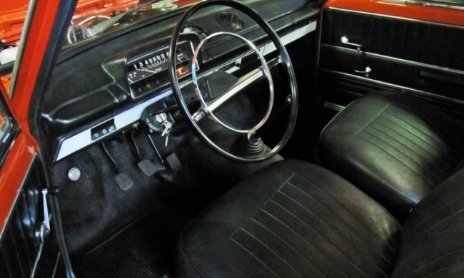 Источник: каталог автомобилей мира