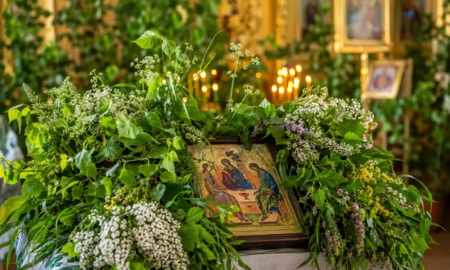 Святкування Трійці: церква, зелень та традиційні обряди