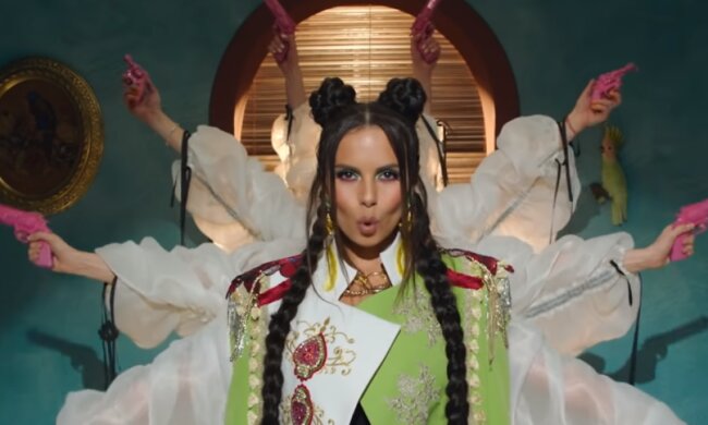 Настя Каменских. Фото: скриншот YouTube