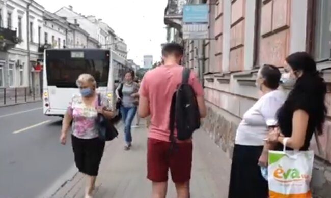 18 регионов Украины не готовы к послаблению карантина. Фото: скрин youtube