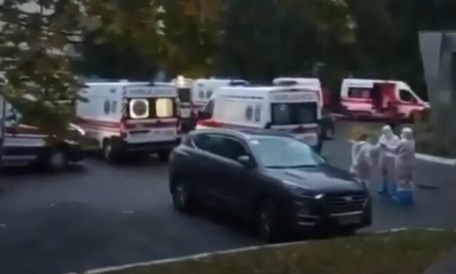 Киев сорвался к концу недели, такого не было никогда: число положительных тестов зашкаливает до предела