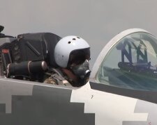 Український льотчик. Фото: скріншот YouTube-відео