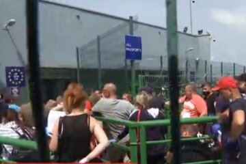 Заробитчане. Фото: скриншот YouTube