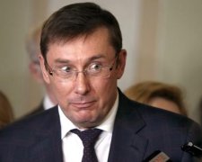 Луценко пришел на допрос, первые подробности скандала