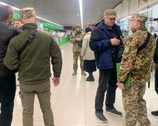 Мобілізація на паузі: з якими діагнозами ТЦК визнають вас тимчасово непридатними через пневмонію чи грип