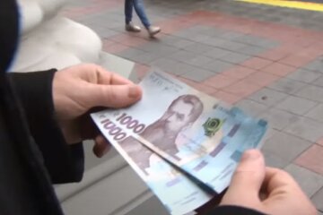 Правительство готовит новый пакет поддержки для людей. Фото: скрин YouTube