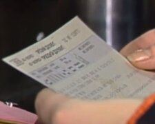 Билет на поезд. Фото: скриншот YouTube-видео