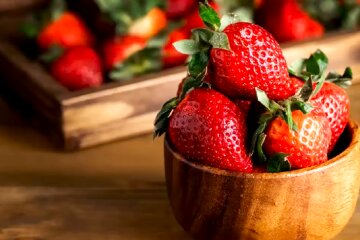 Клубника. Фото: YouTube