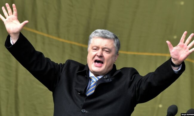 Скандальный «языковой закон» подписан. Порошенко это сделал. Что нужно знать и кого будут бить