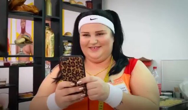 Alyona Alyona. Фото: скриншот Youtube