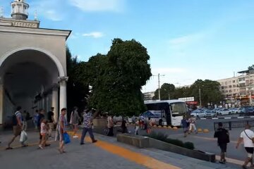 Вокзал в окупованому Сімферополі. Фото: скріншот YouTube-відео