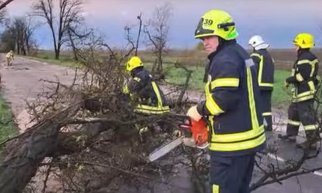 Наслідки негоди. Фото: скріншот YouTube-відео