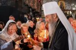 Священик УПЦ розповів про традицію освячення свічок на Стрітення