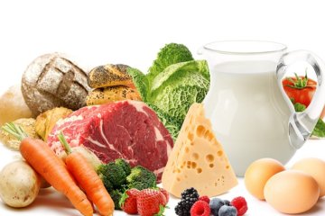 От каких продуктов лучше отказаться летом, чтобы не набрать лишний вес