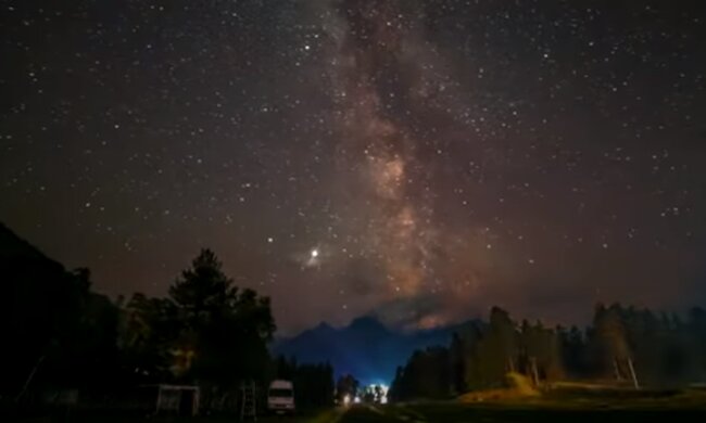 Звездное небо. Фото: скриншот Youtube-видео