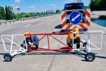 Для водителей по всей Украине: на дорогах ввели новые правила проезда, что ждет нарушителей
