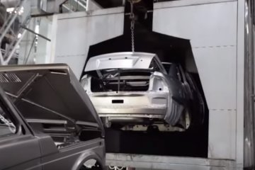 Такой "зрады" еще не было: ЗАЗ начнет выпуск российских авто Lada, подробности