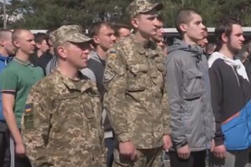 Мобилизация в Украине. Фото: скриншот YouTube-видео