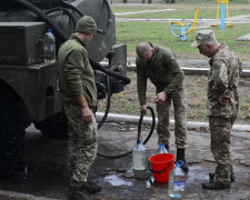 На Днепропетровщине военные городки живут без воды