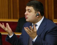 Гройсман выступил против Порошенко: обвинил его "вражескую систему", хочет примазаться к Зеленскому