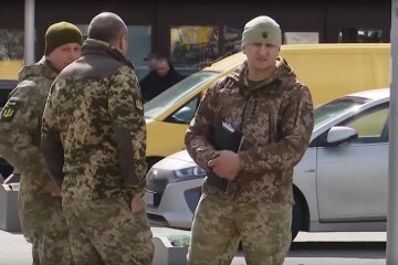 ТЦК начали отправлять в "дисбат" - что с мобилизацией