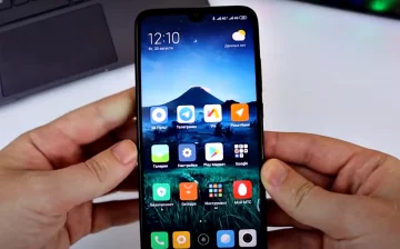 Смартфон. Фото: скриншот YouTube-видео.