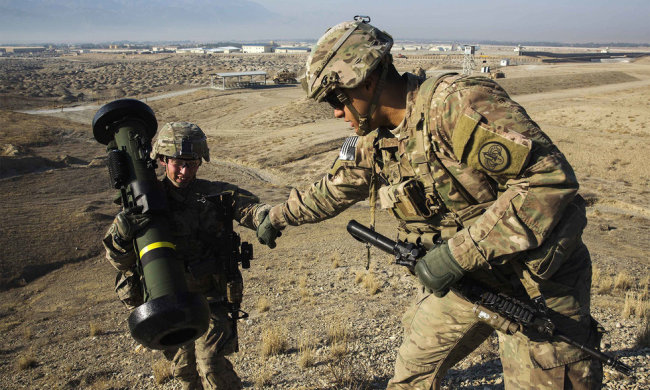 Война так война: Украина закупит у США мощное вооружение и в большом количестве