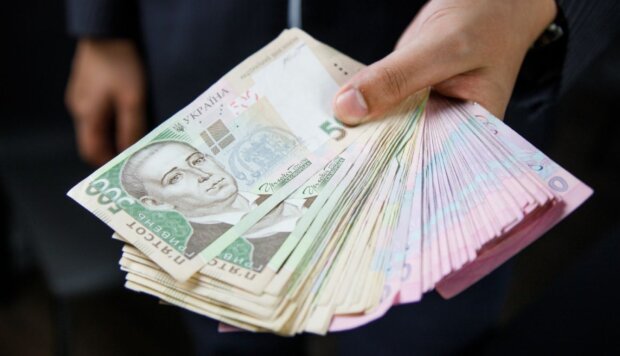 Грошова допомога, виплати, українці. Фото: Telegram