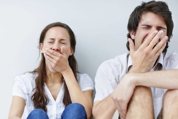 Ученые выяснили, почему мы зеваем и почему это так заразительно