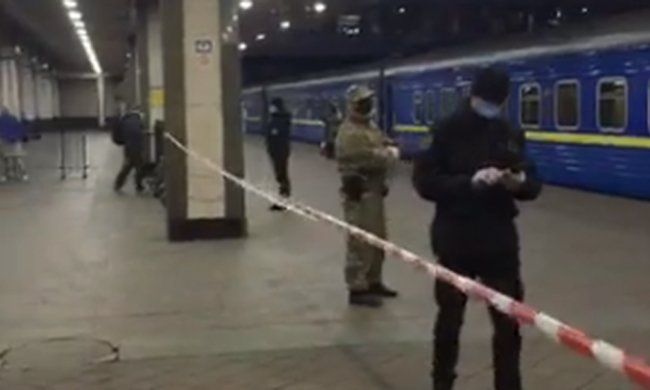 С центрального вокзала Киева отправился поезд в Россию. Фото: скриншот YouTube