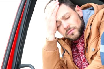 Головний біль. Фото: YouTube