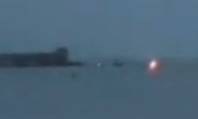 Ранкові вибухи у Севастополі. Фото: Telegram-відео