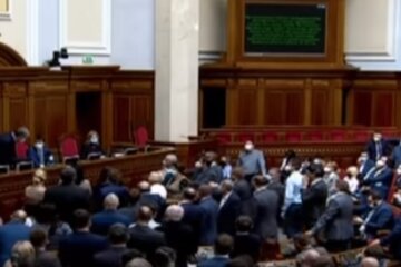 "В Киеве большинство обычного…": экс-нардеп набросился на жителей столицы с оскорблениями