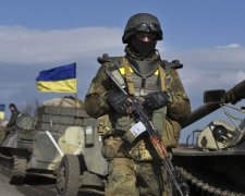 Украинские военные разрушили отряд обнаглевших боевиков на Донбассе: есть пленный и "груз 200"