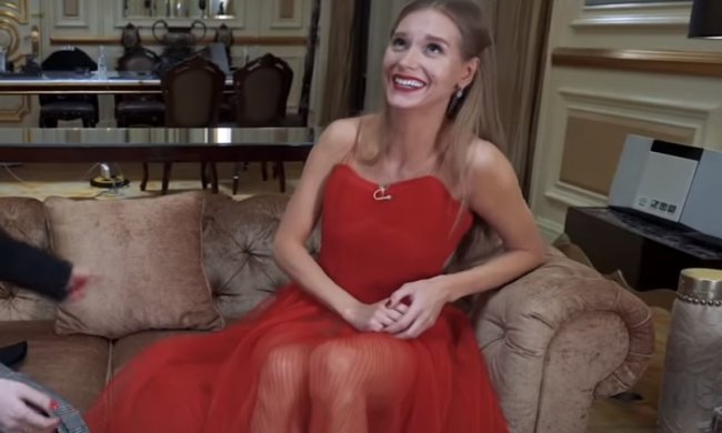 Кристина Асмус. Фото: скриншот YouTube