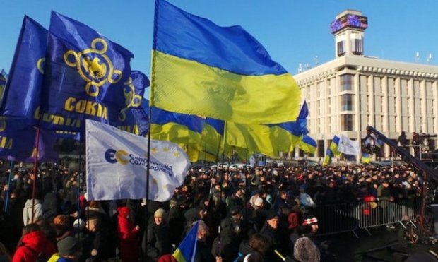 Акция 8 декабря на майдане в Киеве, фото: kievvlast.com.ua
