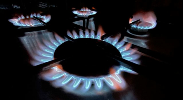 Украинцев призвали проверить оплату за газ. Фото: YouTube
