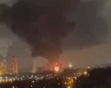Потужна бавовна та пожежа у підмосков'ї: з'явилося відео масштабної НС на стратегічному заводі