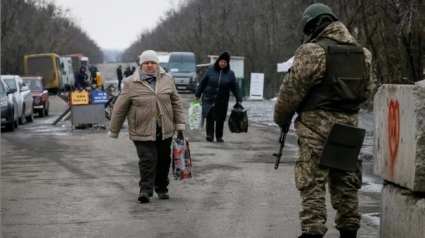 Киев намерен подготовить для Донбасса отдельный закон о земле, фото: Вести