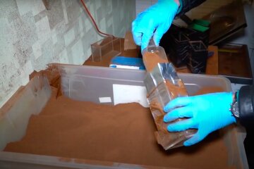 Поддельный кофе. Фото: скриншот YouTube