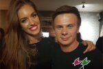 Олександра Кучеренко та Дмитро Комаров. Фото: скріншот YouTube