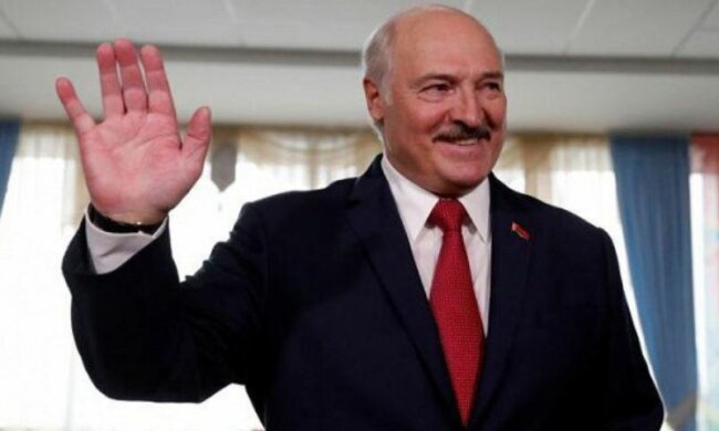 Лукашенко пошел в отрыв: услыхал украинскую песню и пустился в дикий пляс. Видео